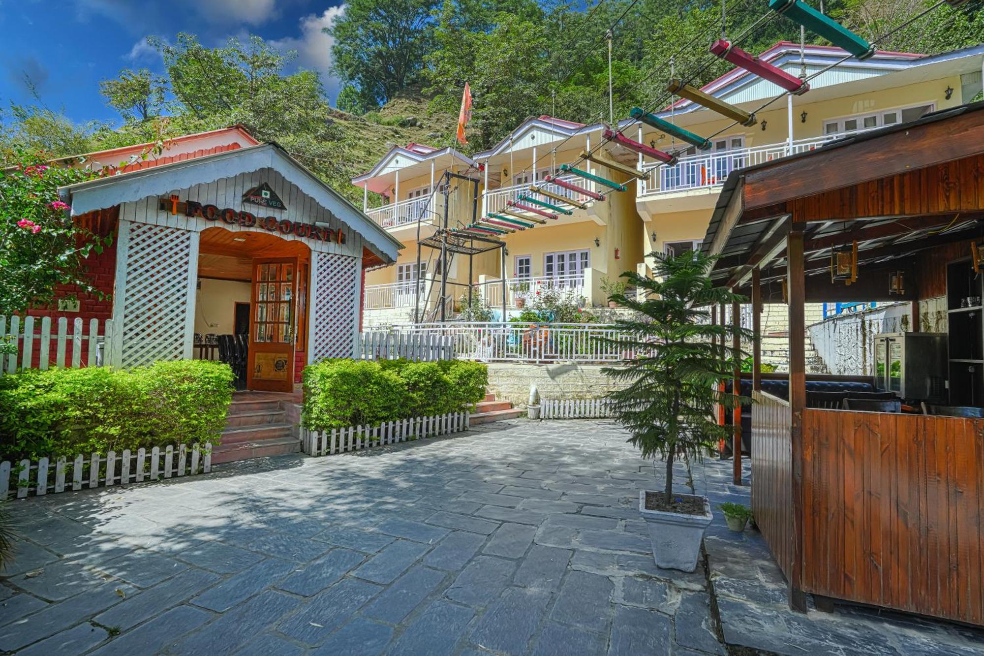 Pax Hotel Rock Villa Swimming Pool Available Далхаузи Экстерьер фото